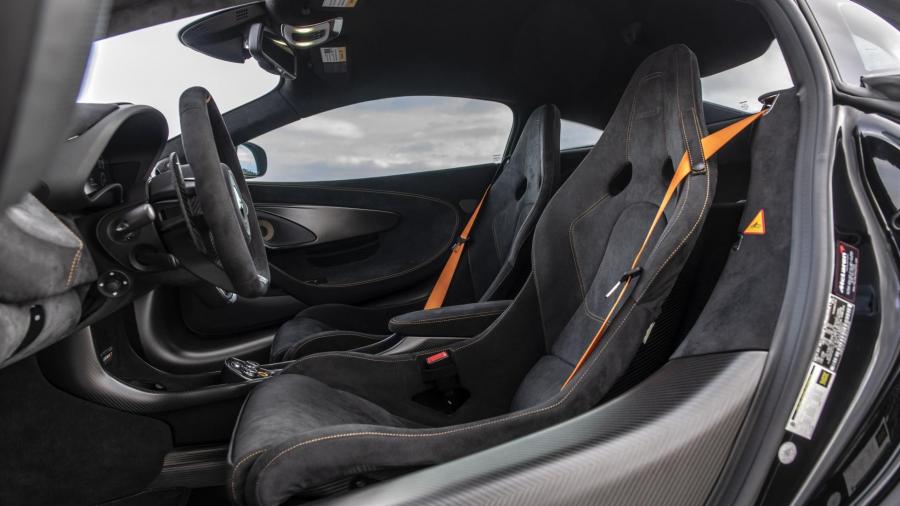 Интерьер McLaren 600LT HPE1000 by Hennessey 2019 года  (фото 13 из 34)